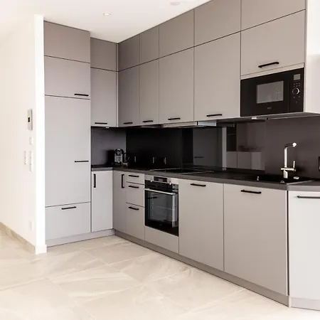 Stuttgarter Tor - Apartments Reutlingen Exterior photo